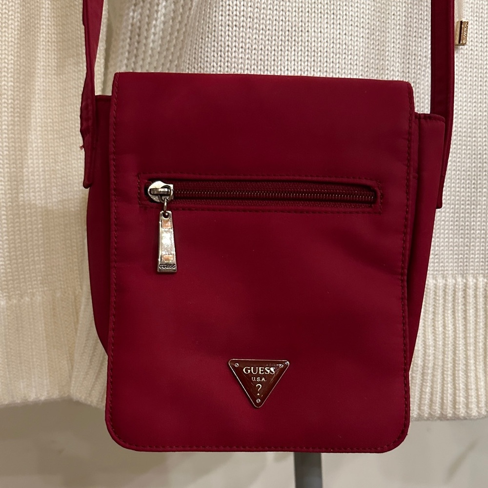Guess crossbody